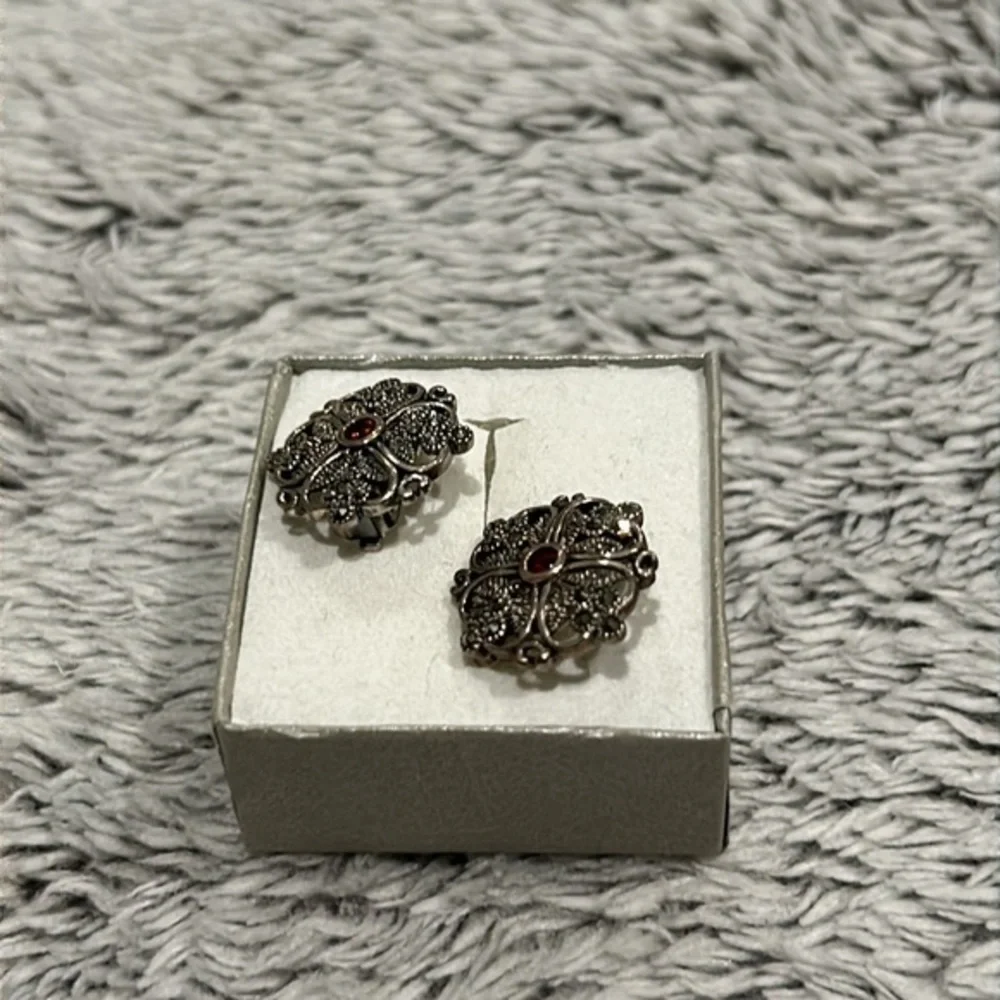 Vintage sterling silver clip on earrings